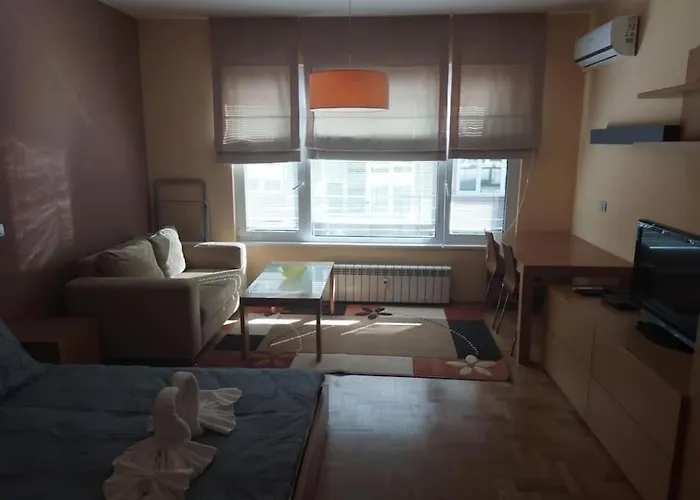 アパート The Cathedral *